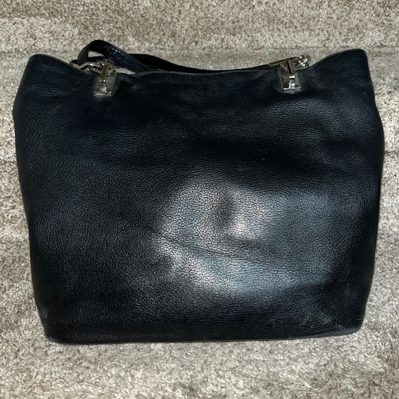 Black leather Michael Kors purse - Picture 2 of 4